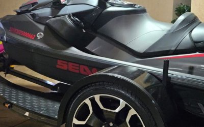 Moto aquática Seadoo GTRx 300, ano 2024