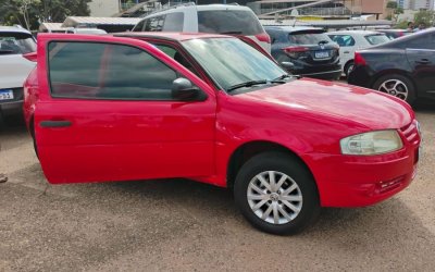 Gol G4 duas portas, 2013/14